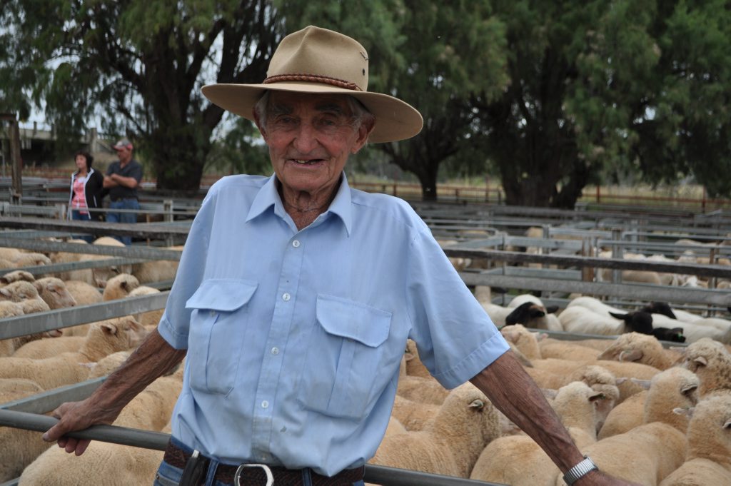 CATTLE PIONEER: Dalveen farmer Peter Bondfield will be fondly remembered. CATTLE PIONEER: Dalveen farmer Peter Bondfield will be fondly remembered.